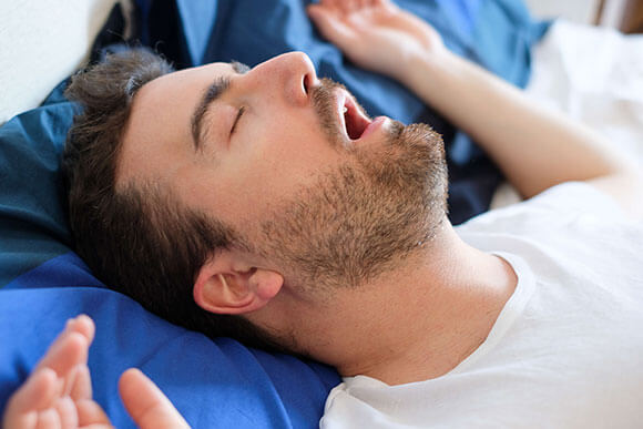 中枢性睡眠時無呼吸症候群（CSA）